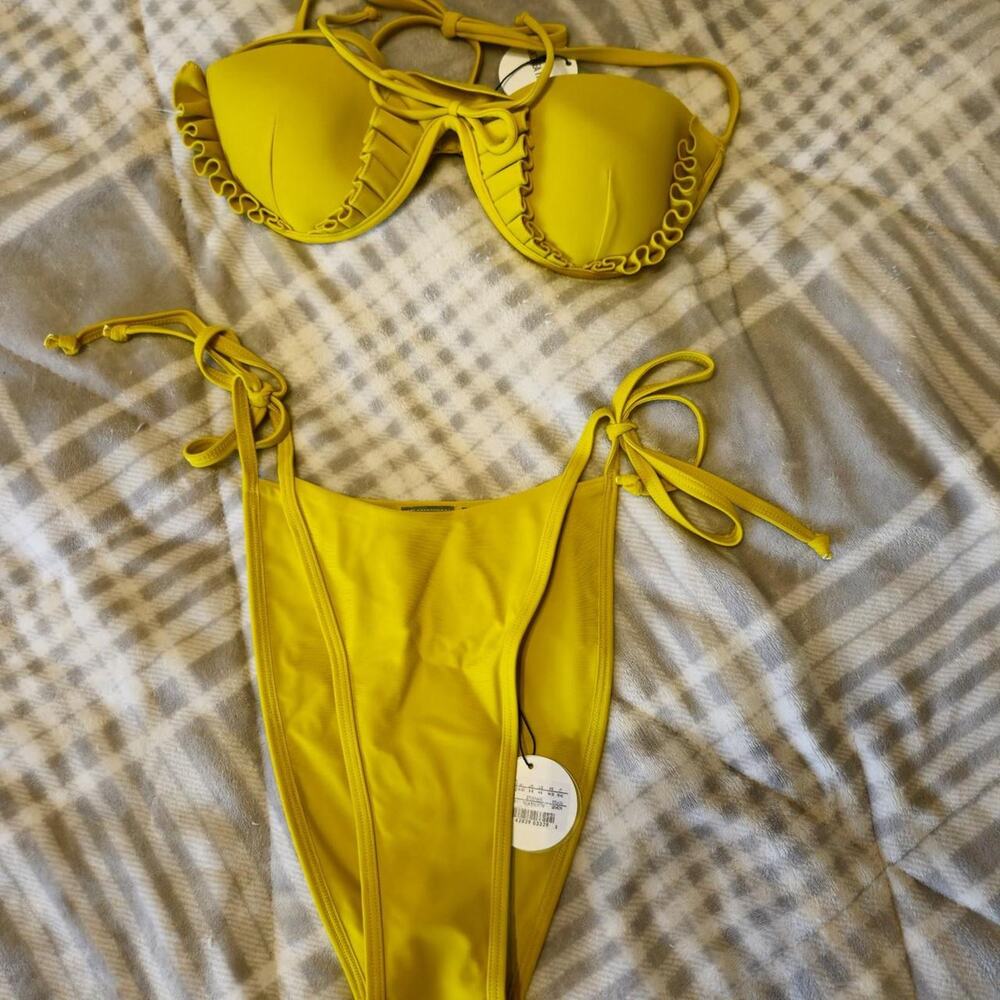 Andrea iyamah fula bikini set - Picture 7 of 7